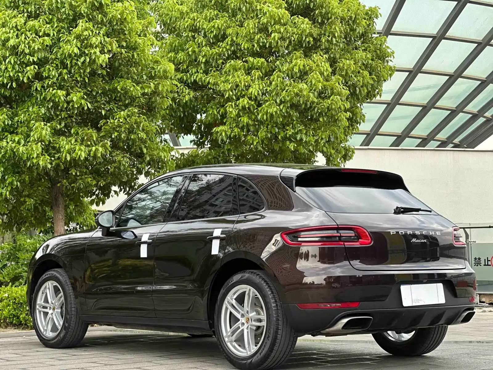 Фото 5 - Porsche Macan