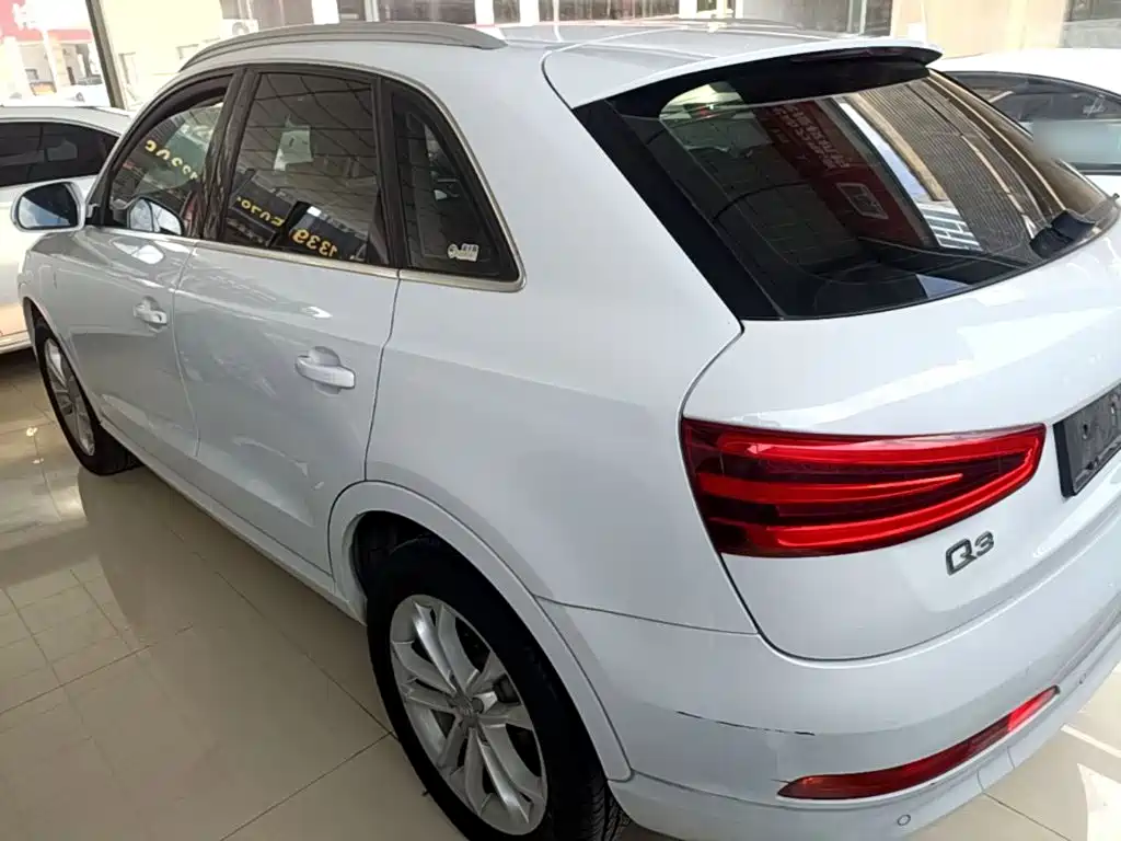 Фото 5 - Audi Q3