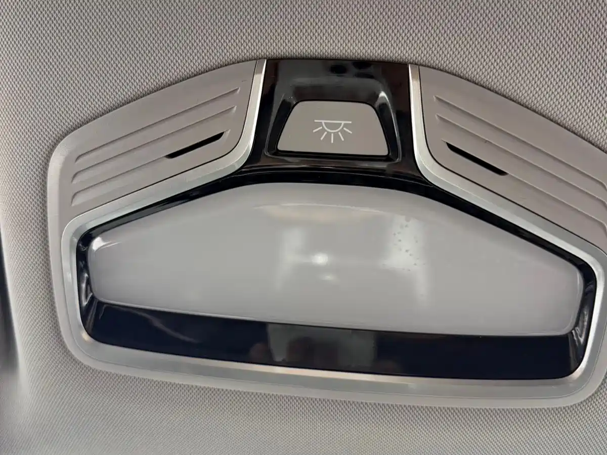 GEELY AUTOMOBILE EMGRAND