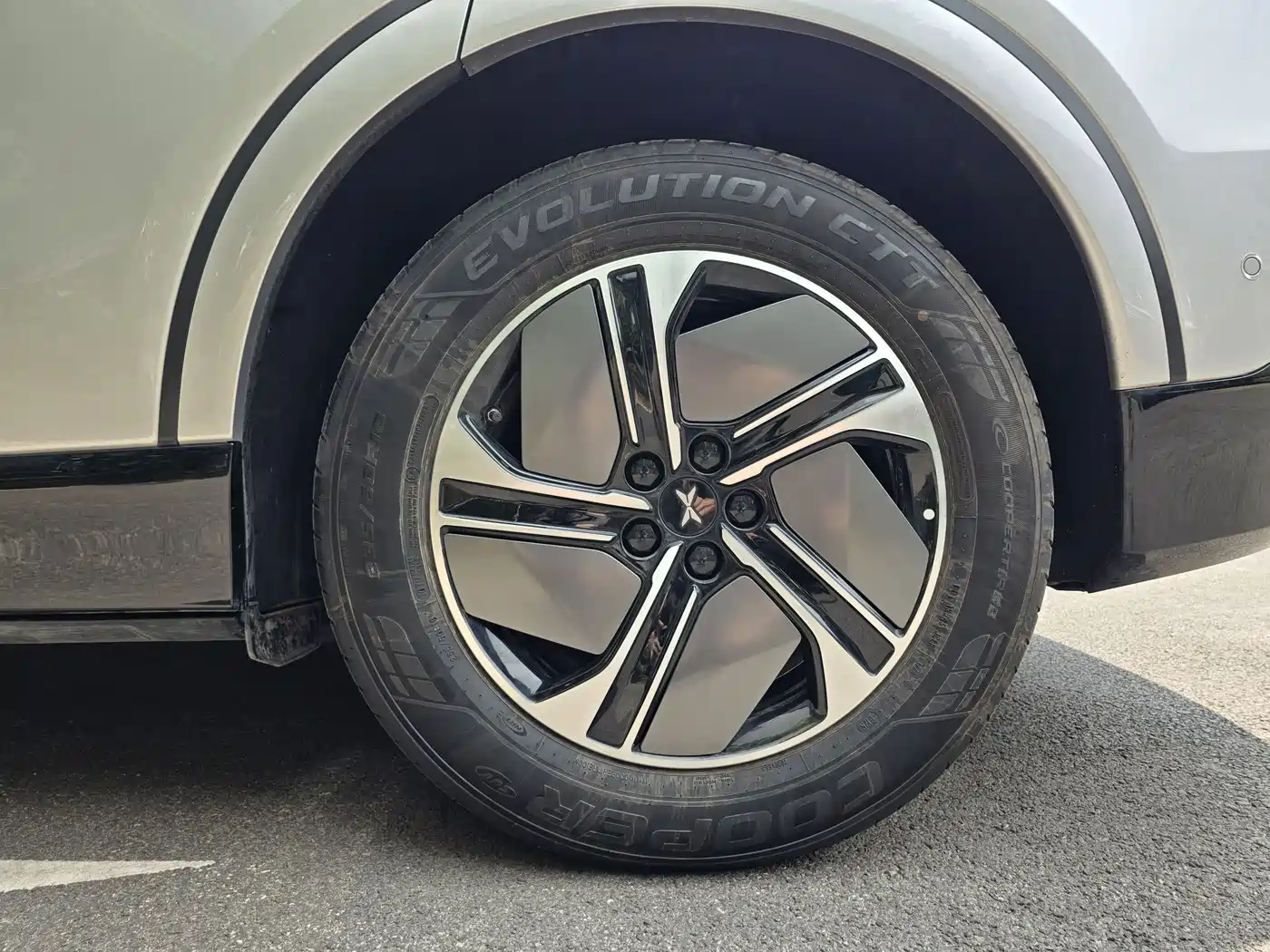 XPeng G6 2023 755 Ultra Long Range Pro фото 8
