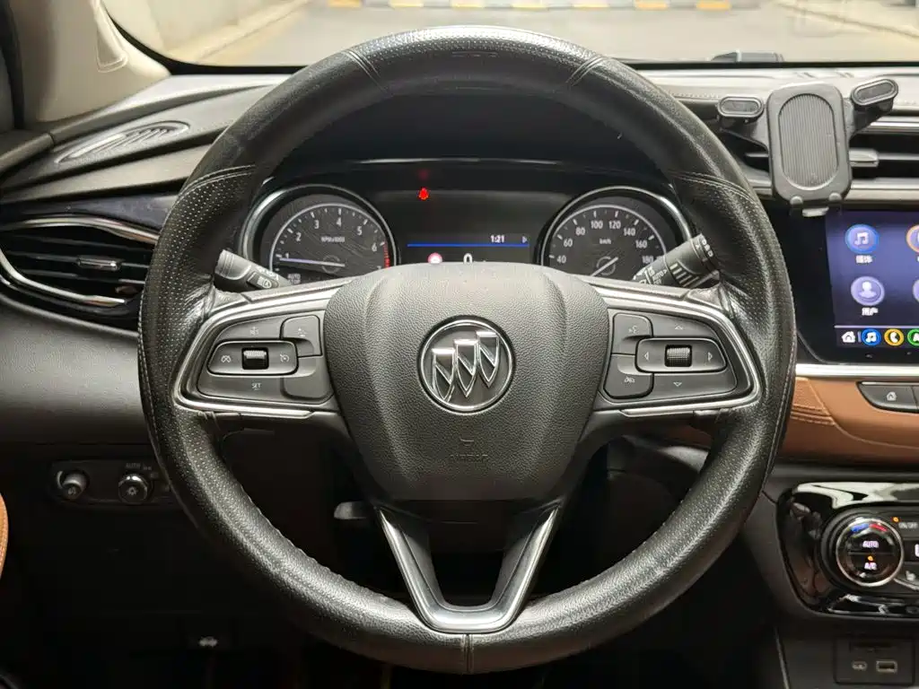Фото 12 - Buick Encore GX