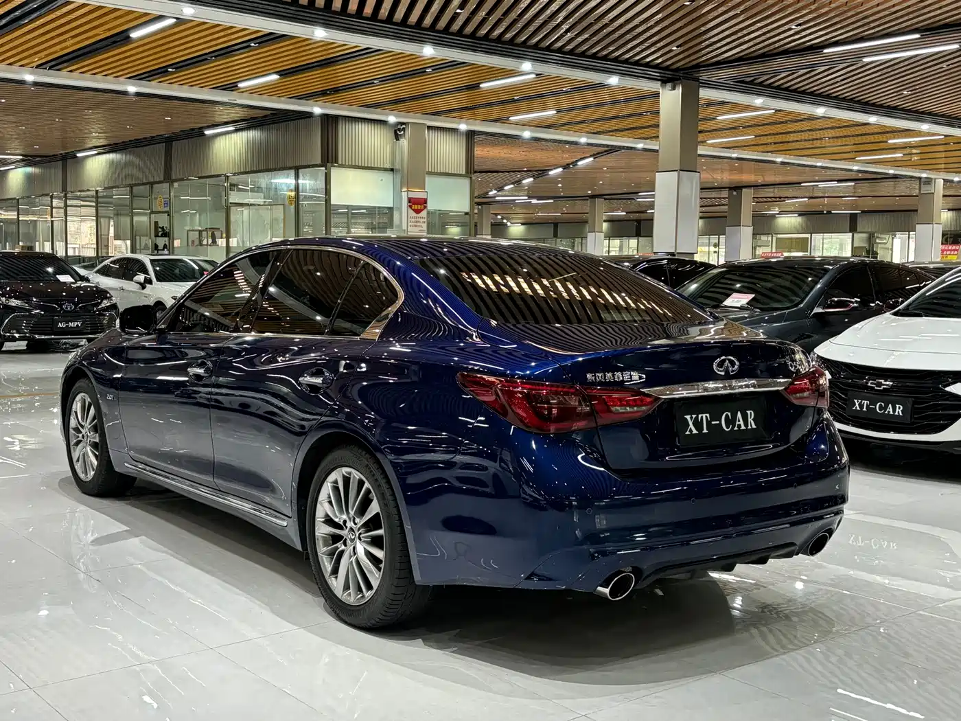 Infiniti Q50L 2019 2018 2.0T Premium Edition (China VI)