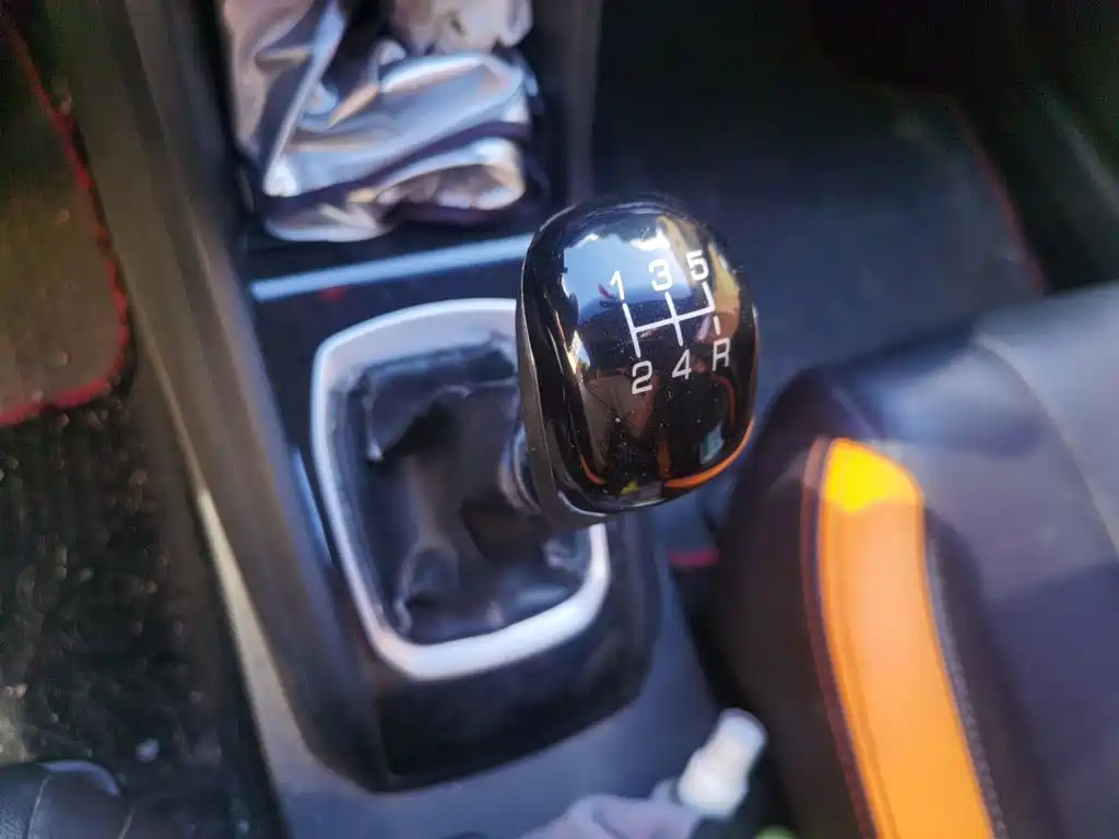 Baojun 310 2017 2016 1.2L Manual Luxury Type