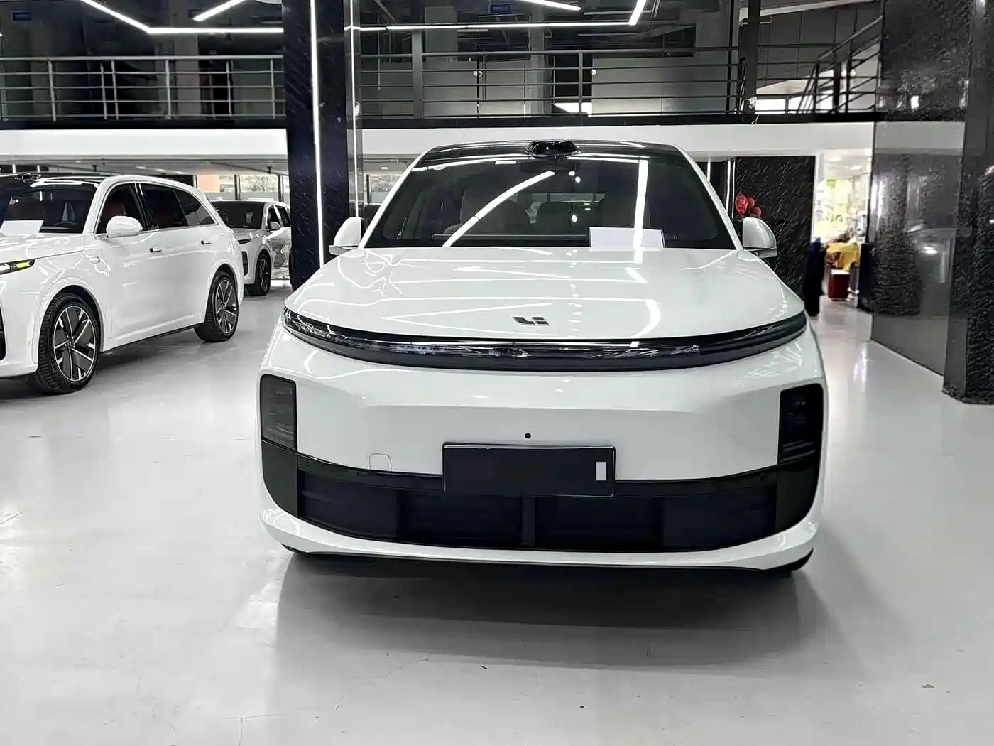 Li Auto IDEAL L6