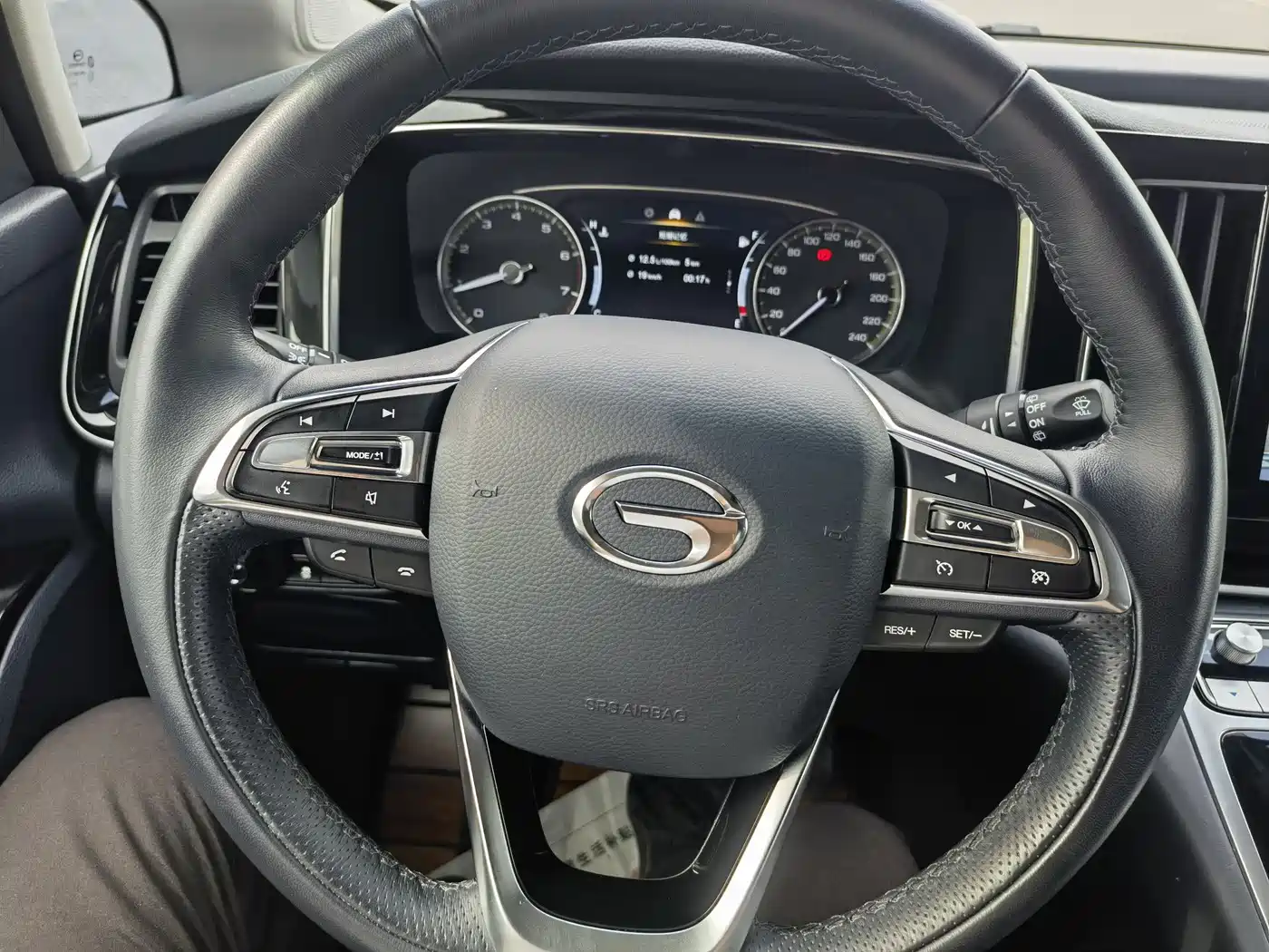 GAC Trumpchi Trumpchi M8 2023 Leading Series 390T Premium Edition фото 15