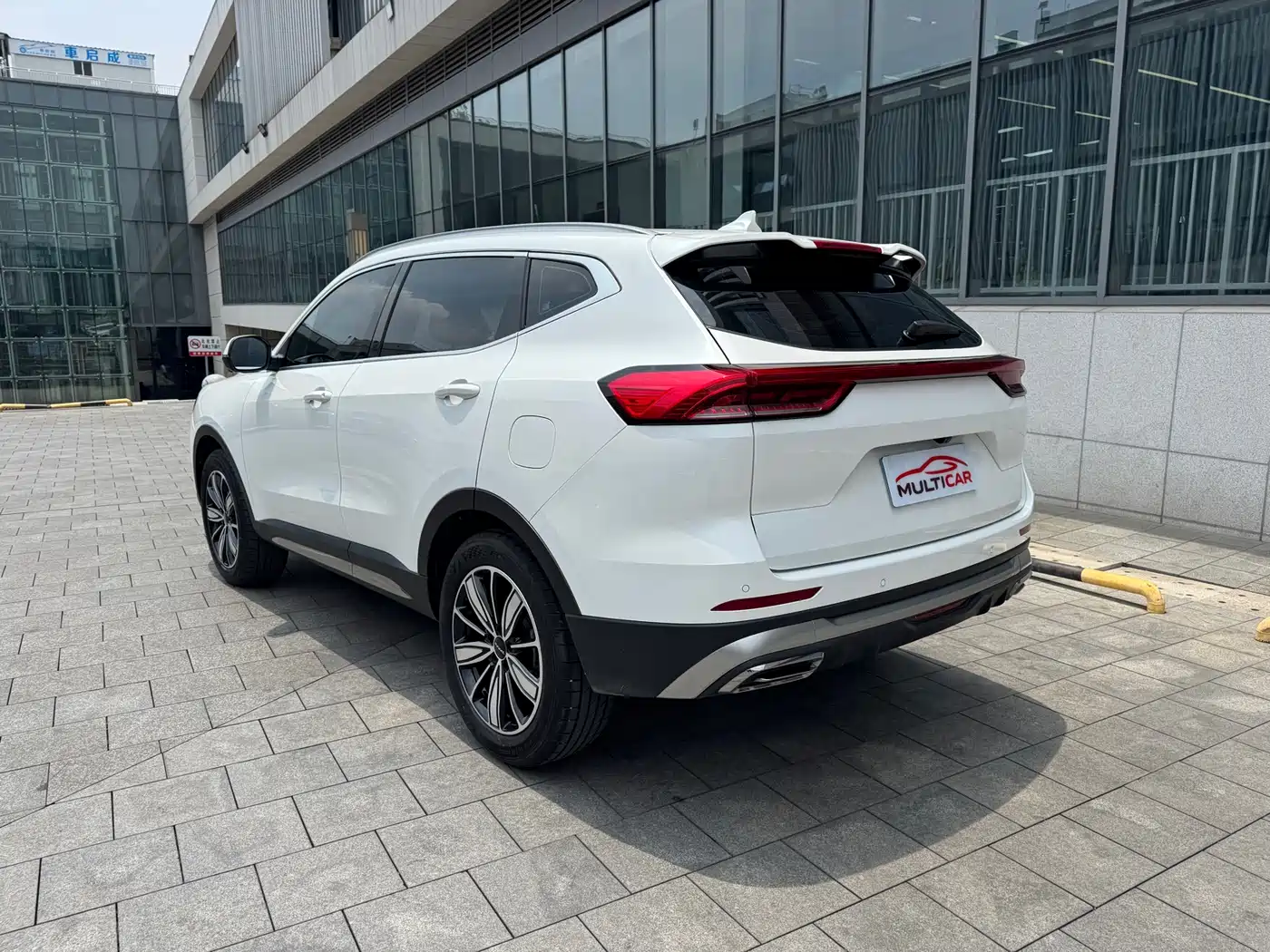 Фото 9 - Haval H6