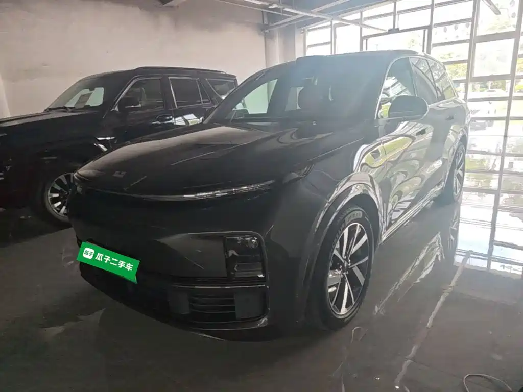 Li Auto L8 2023