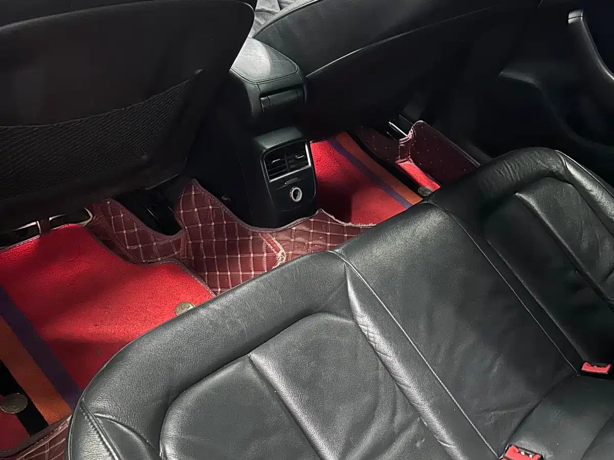 Audi A3 2015 Limousine 40 TFSI Automatic Comfort фото 5