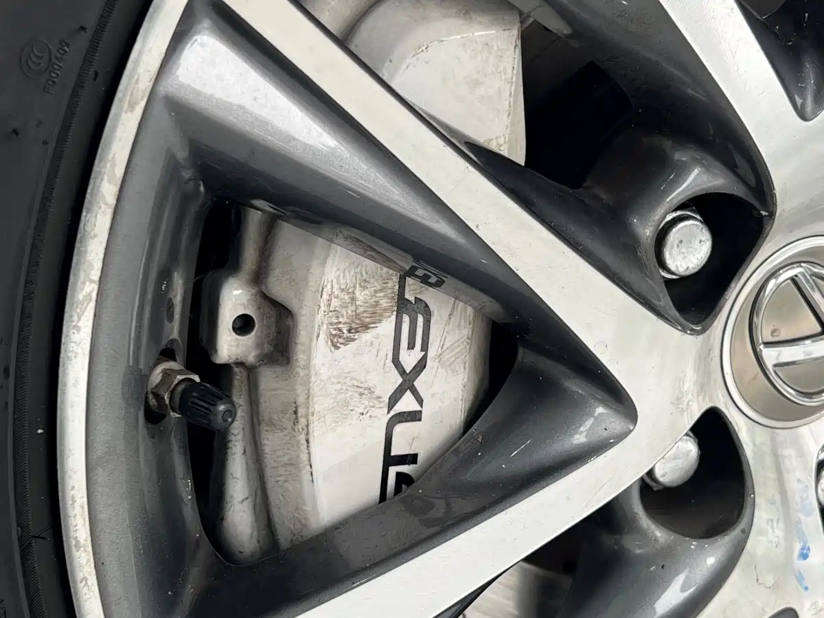 Lexus IS 2017 300 F SPORT фото 22