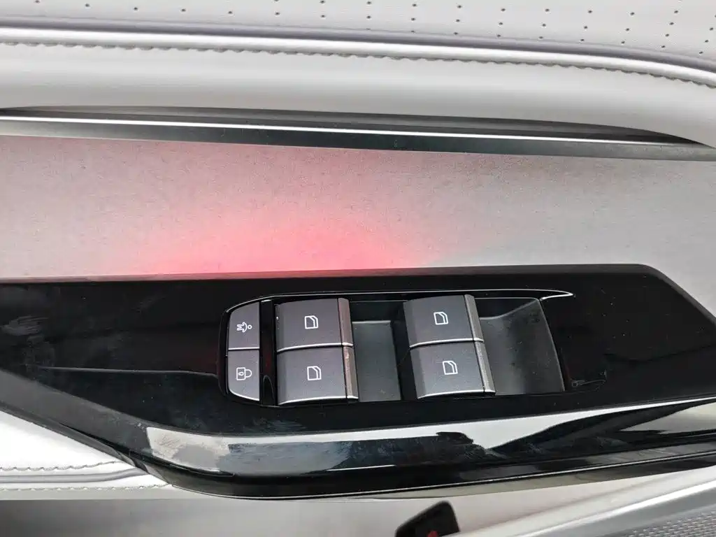 HiPhi Y 2023 2023 560km Pioneer Edition