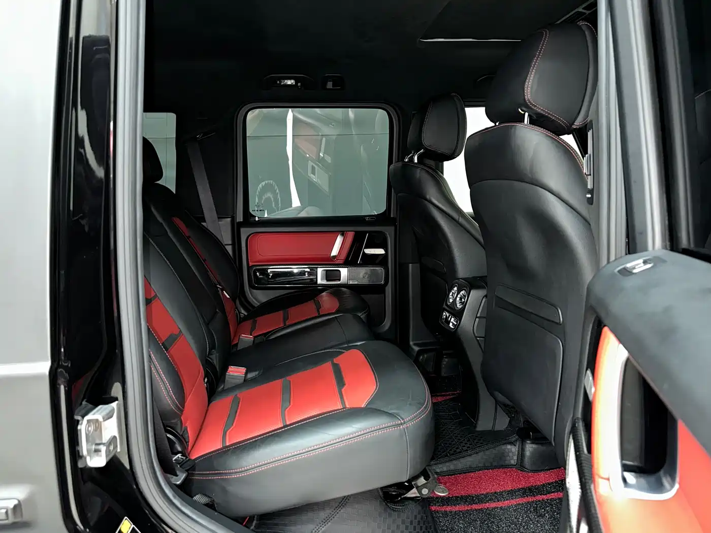 Mercedes-Benz G-Class AMG 2019 Facelift AMG G 63 фото 12