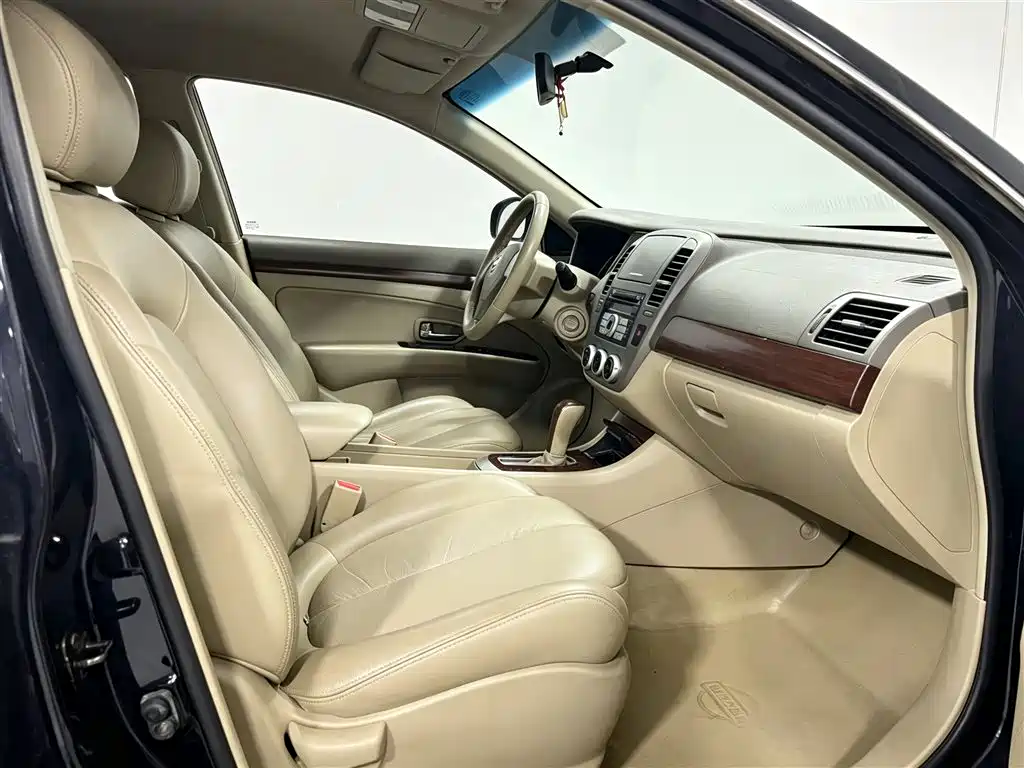 Фото 8 - Nissan Sylphy