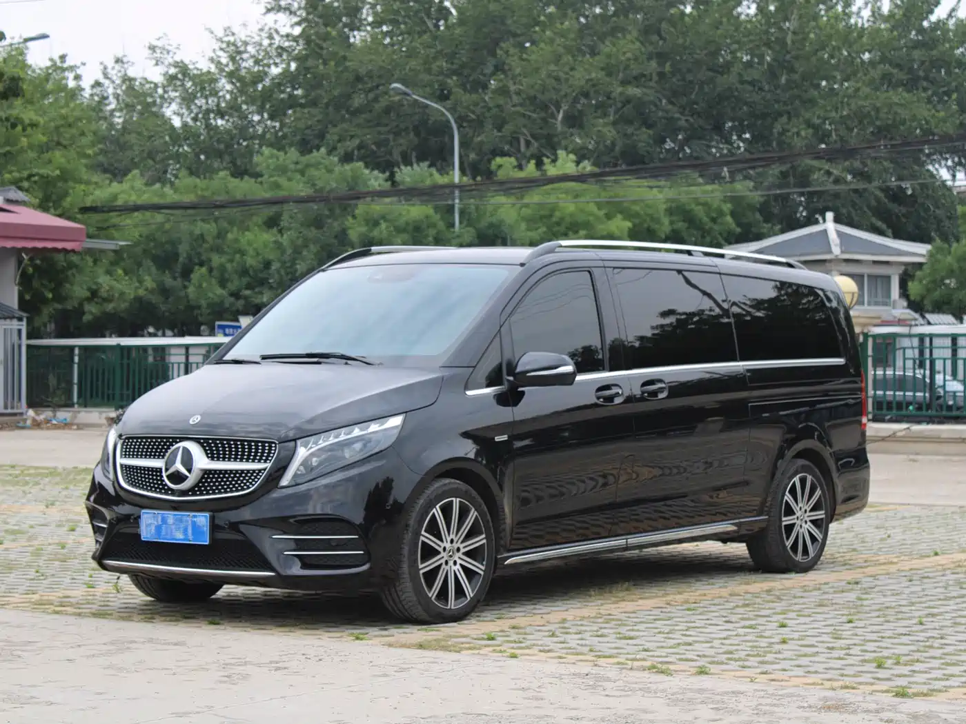 Mercedes-Benz V-Class 2022 V 260 L Long Wheelbase Luxury Edition