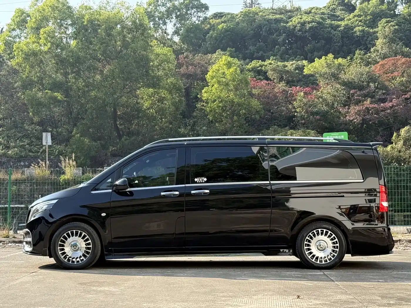 Mercedes-Benz Vito 2021 2.0T Business Edition 7-seater фото 4