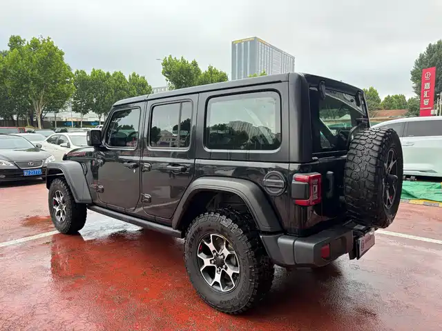Jeep Wrangler 2021 2.0T Rubicon Four-Door — фото 4
