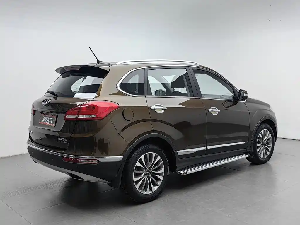 Photo 2 - Chery Tiggo 5
