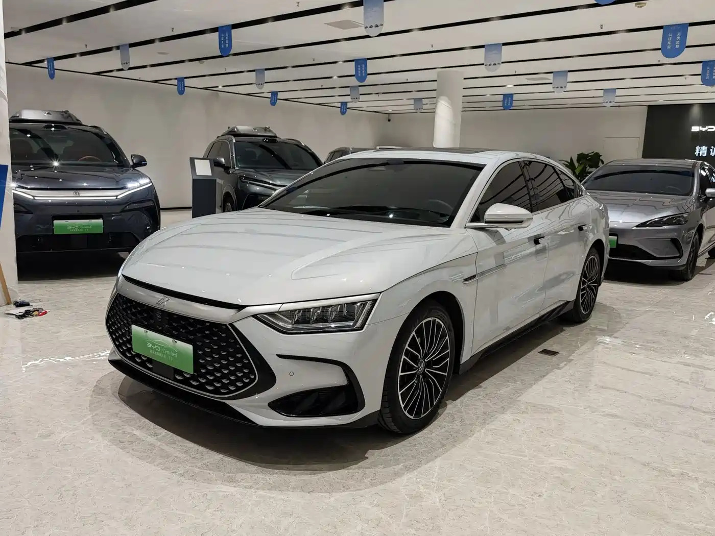 BYD Han 2024