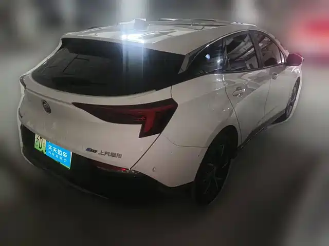 Buick Velite 6 2024 Model 430km Premium Edition — фото 2