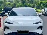 Фото 2 - Geely Galaxy Galaxy E8