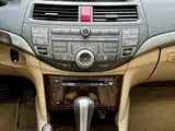 صورة 14 - Honda Accord