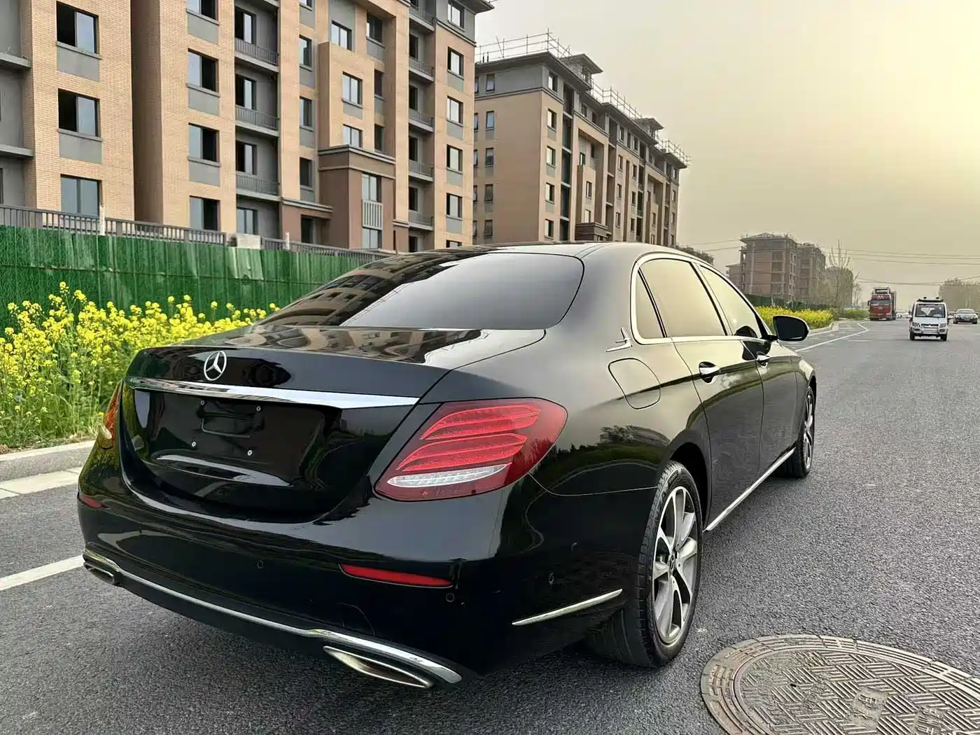 Mercedes-Benz E-Class 2016 E 200 L фото 7