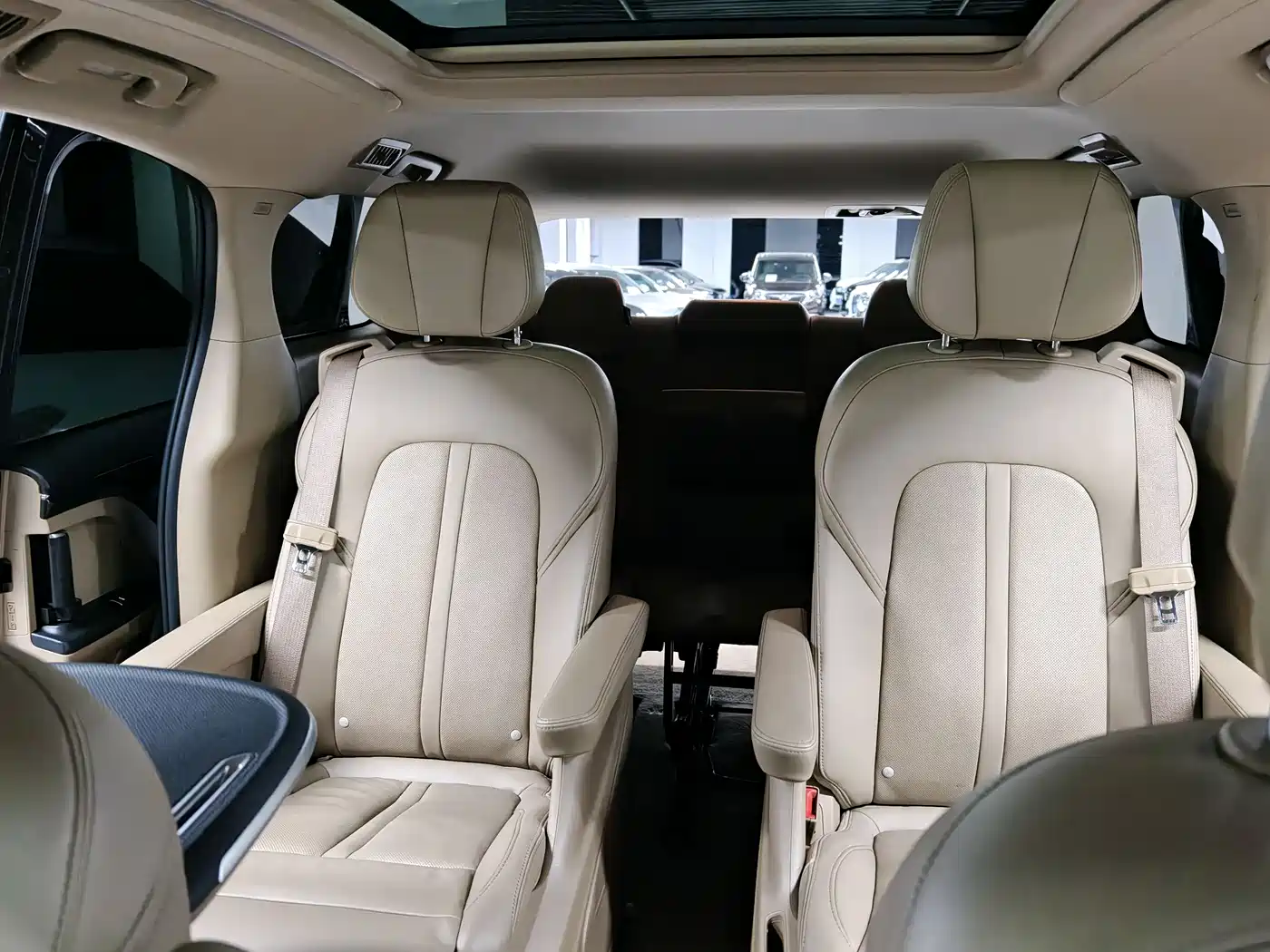 Buick GL8 2021 ES Landlord 653T Flagship фото 9