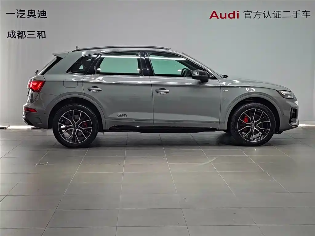 Audi Q5L, миниатюра 3