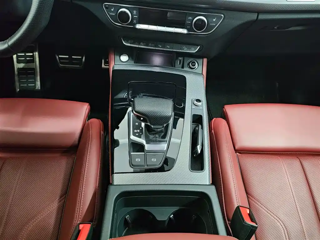 Audi Q5L, миниатюра 14