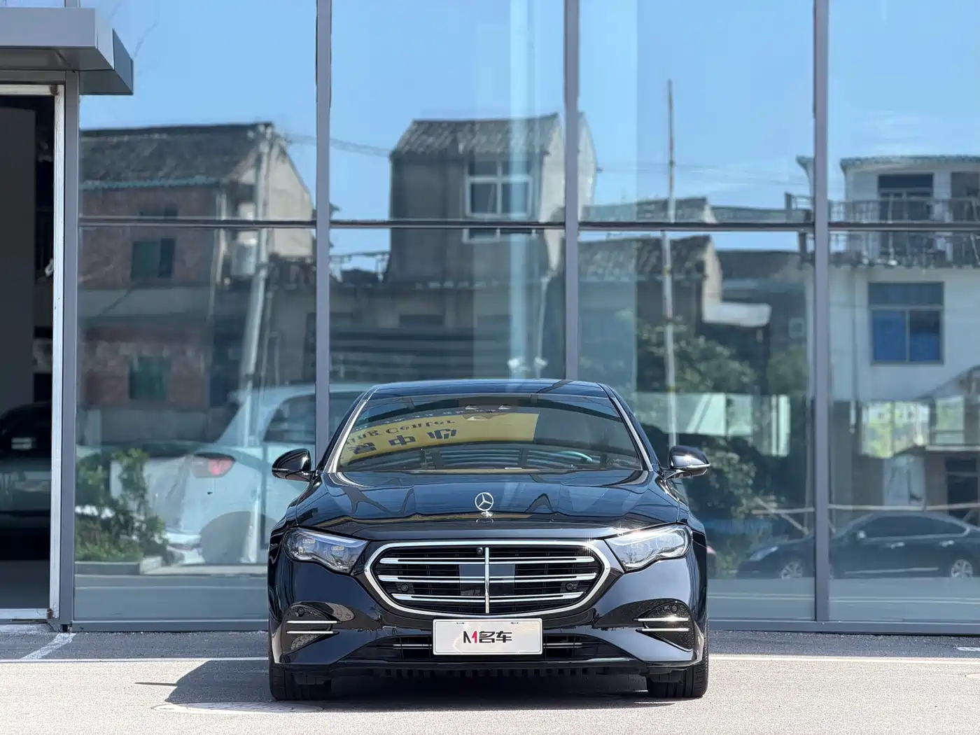 Mercedes-Benz E-Class 2024 E 300 L Fashion фото 2