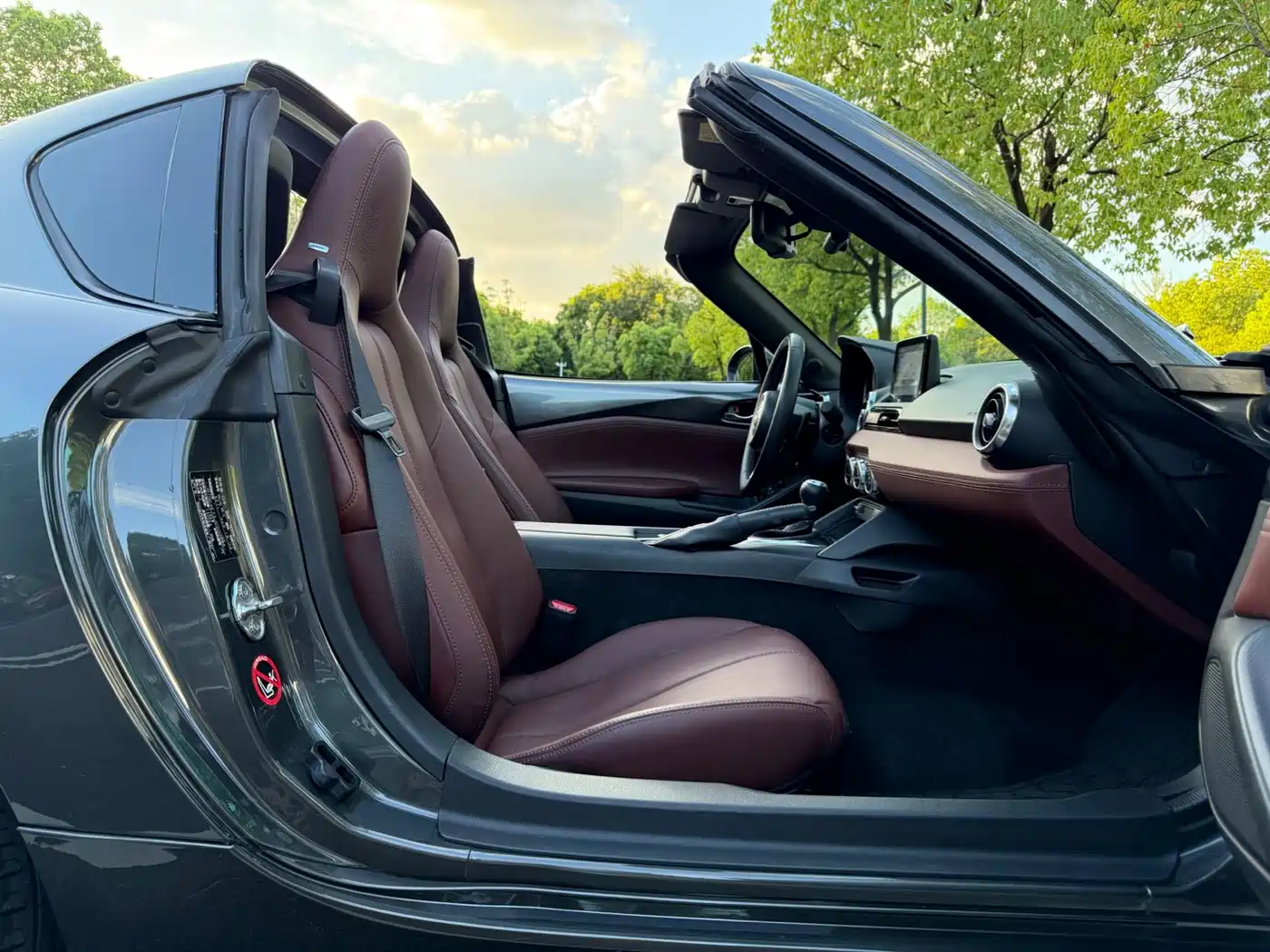 Mazda MX-5 2019 2018 2.0L RF Crystal Soul Red