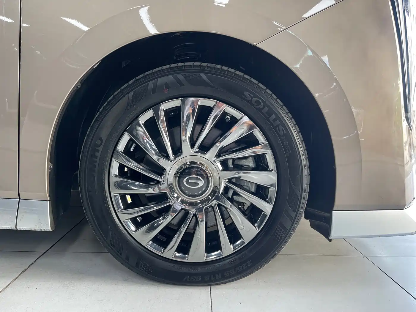 GAC Trumpchi Trumpchi M8 2023 Model Master Series Hybrid Royal Edition фото 16