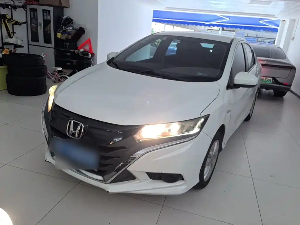 Honda Gienia 2017 2017 1.5L CVT Classic Edition