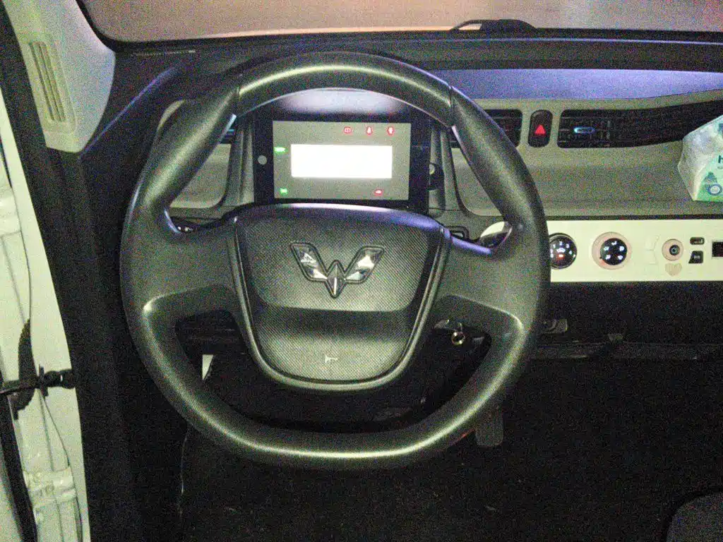 Photo 11 - Wuling Motors Hongguang MINIEV