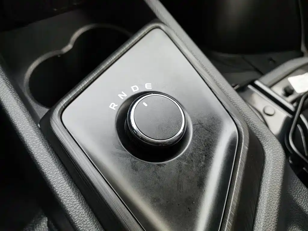 CHANGAN CHANGAN RUIXING EM60