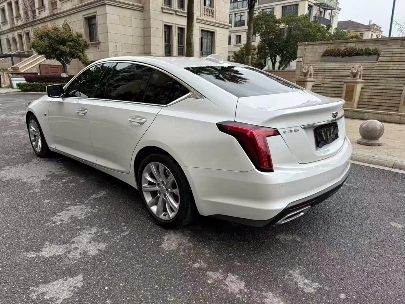 Cadillac CT5 2024 28T Luxury Model Pro фото 5