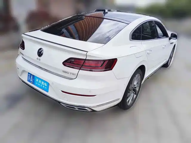 Volkswagen FAW-Volkswagen CC 2023 380TSI Eye-catching Edition — фото 2