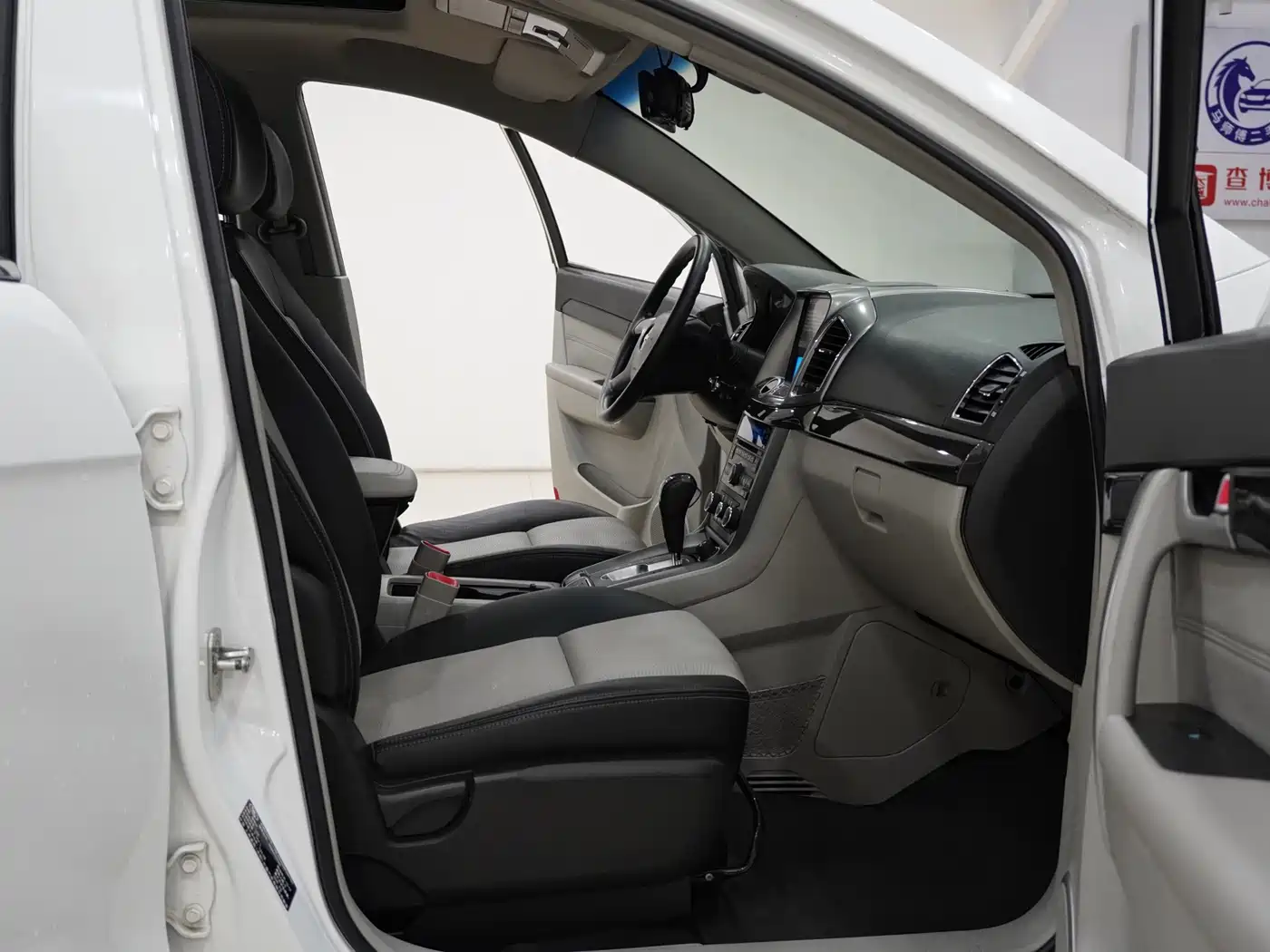 Chevrolet Captiva 2014 2014 2.4L 4WD Luxury 5-seater