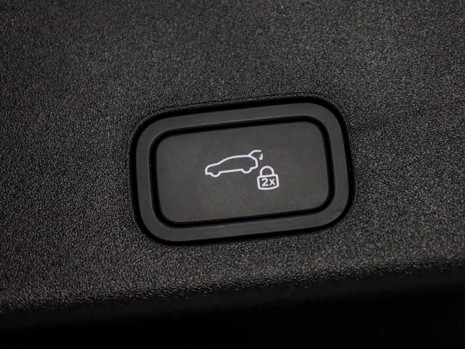 Li Auto i6 2025 2025 2WD Base Model