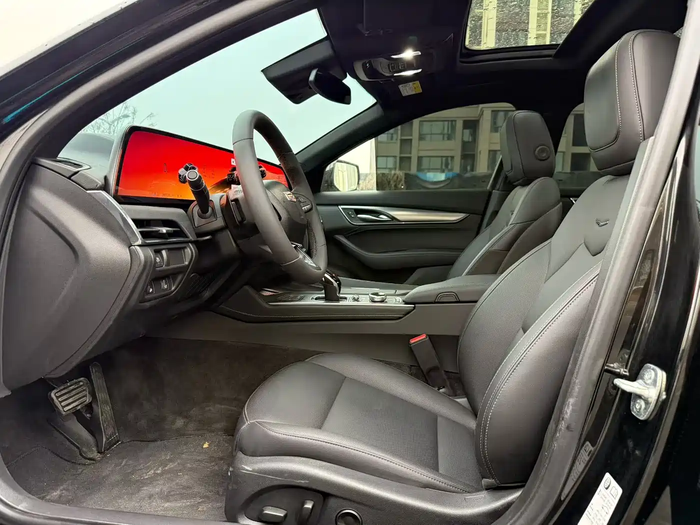 Cadillac CT5 2025 Model 28T Urban Sport Edition фото 4