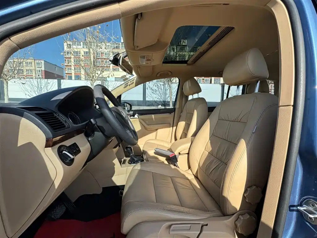 Volkswagen Touran 2013 1.4T DSG Comfort 5-seater фото 13