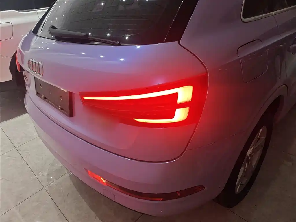 Audi Q3 2017 35 TFSI Fashion фото 24