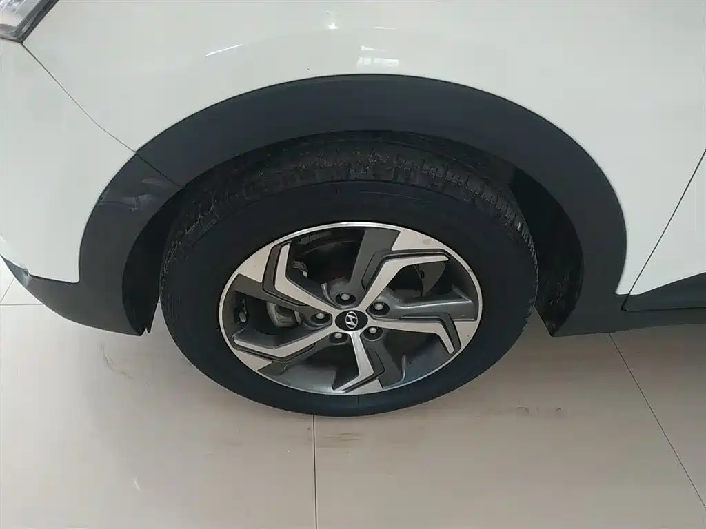 Hyundai Beijing Hyundai ix25 2017 1.6L Automatic Smart Edition фото 23