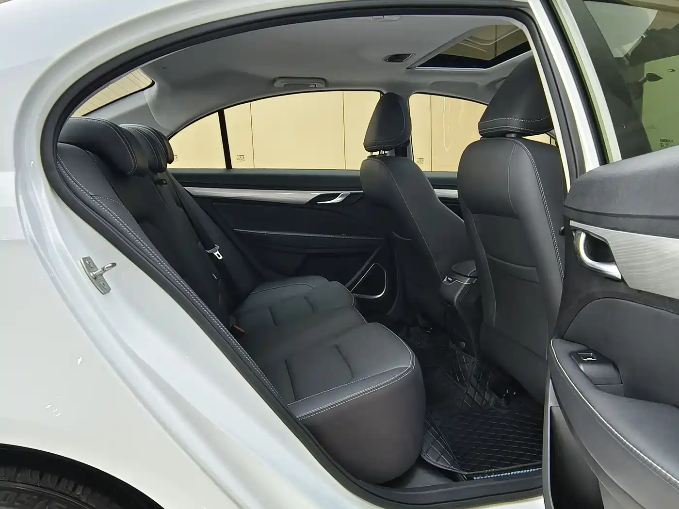 GEELY AUTOMOBILE EMGRAND