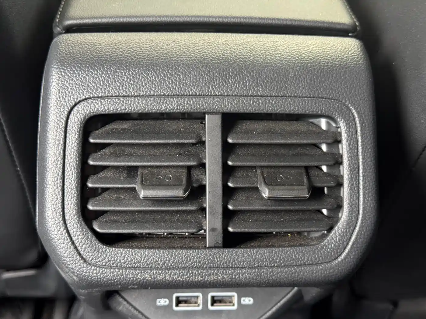 Volkswagen Bora 2025 200TSI DSG Joy Ride Navigation Edition фото 17