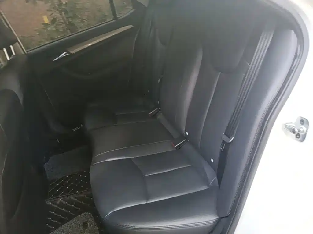 Roewe 360 2017 2017 1.5L Auto Luxury Edition