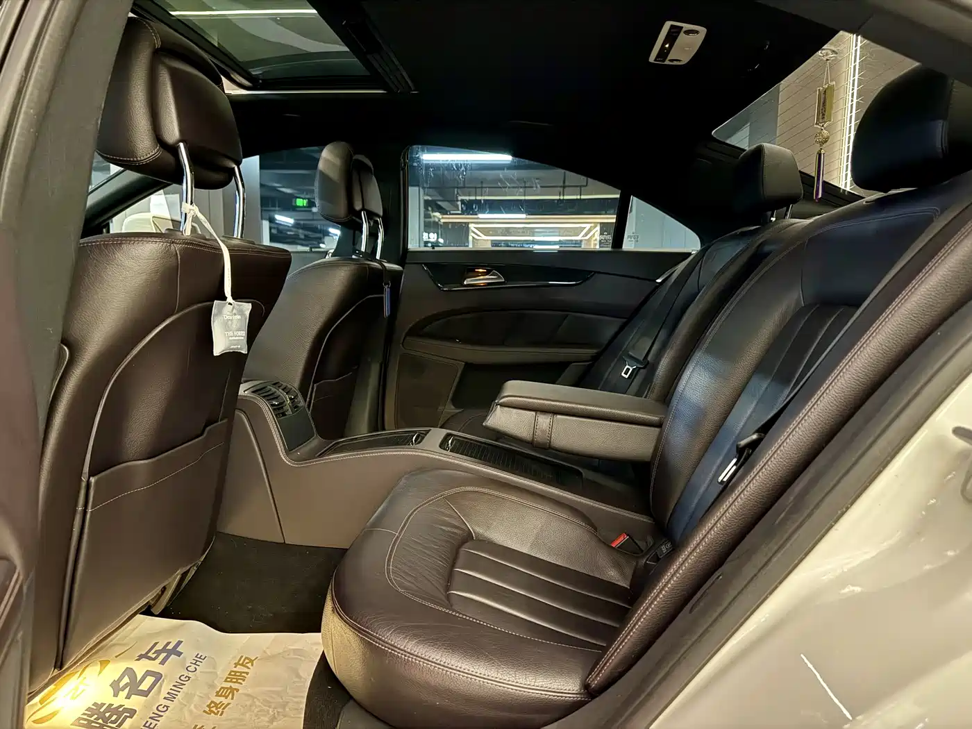 Mercedes-Benz CLS 2012 CLS 300 CGI фото 27