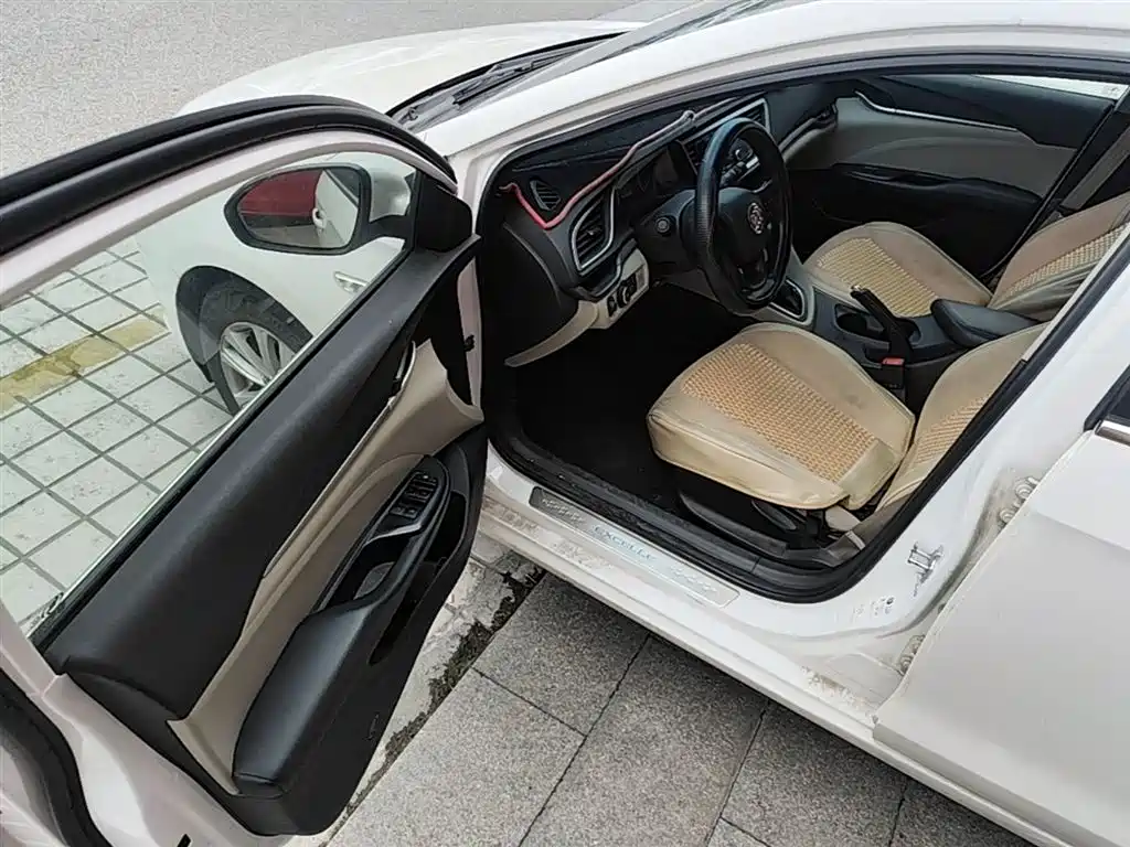 Buick Excelle 2017 15N Automatic Progressive фото 12