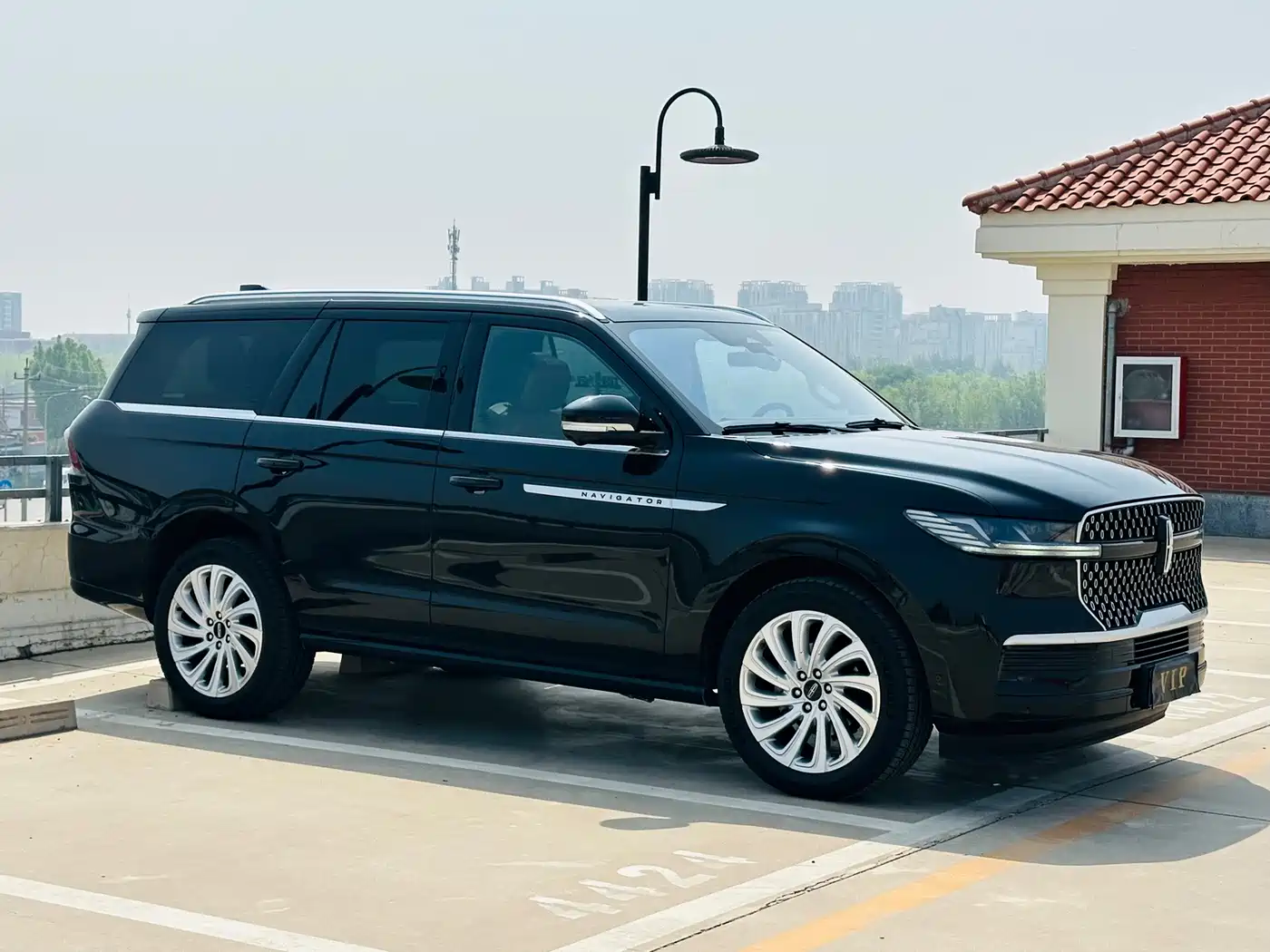 2025 Lincoln Navigator