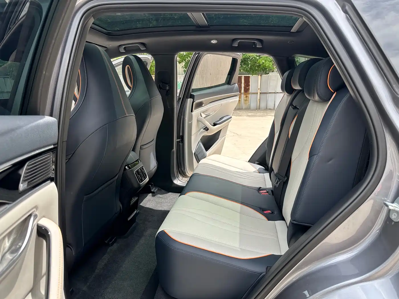 BYD Song PLUS PHEV 2021 DM-i 110KM Flagship PLUS фото 16