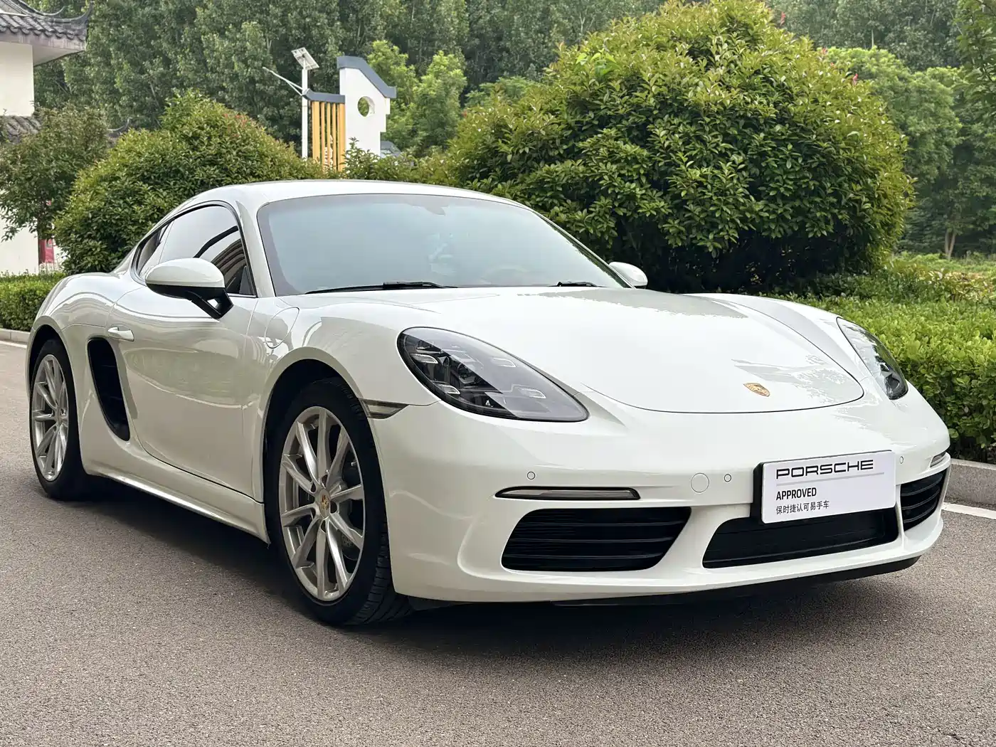 Porsche 718 2018 Cayman 2.0T фото 4
